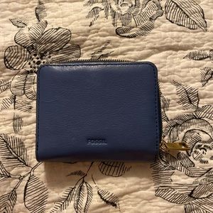 ❌SOLD❌ Fossil blue leather women’s wallet